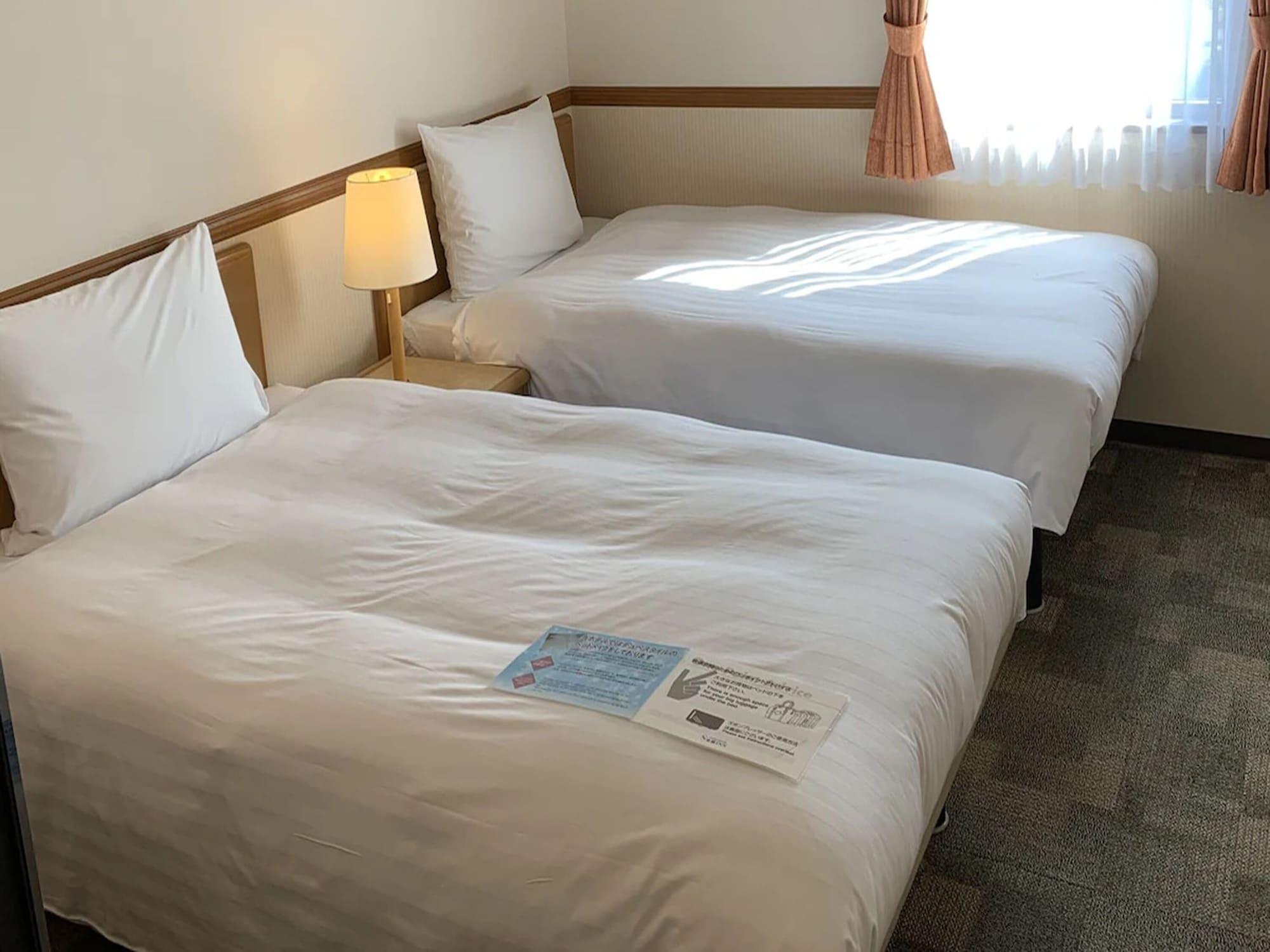 Toyoko Inn Shin-yokohama Ekimae Shinkan Eksteriør billede