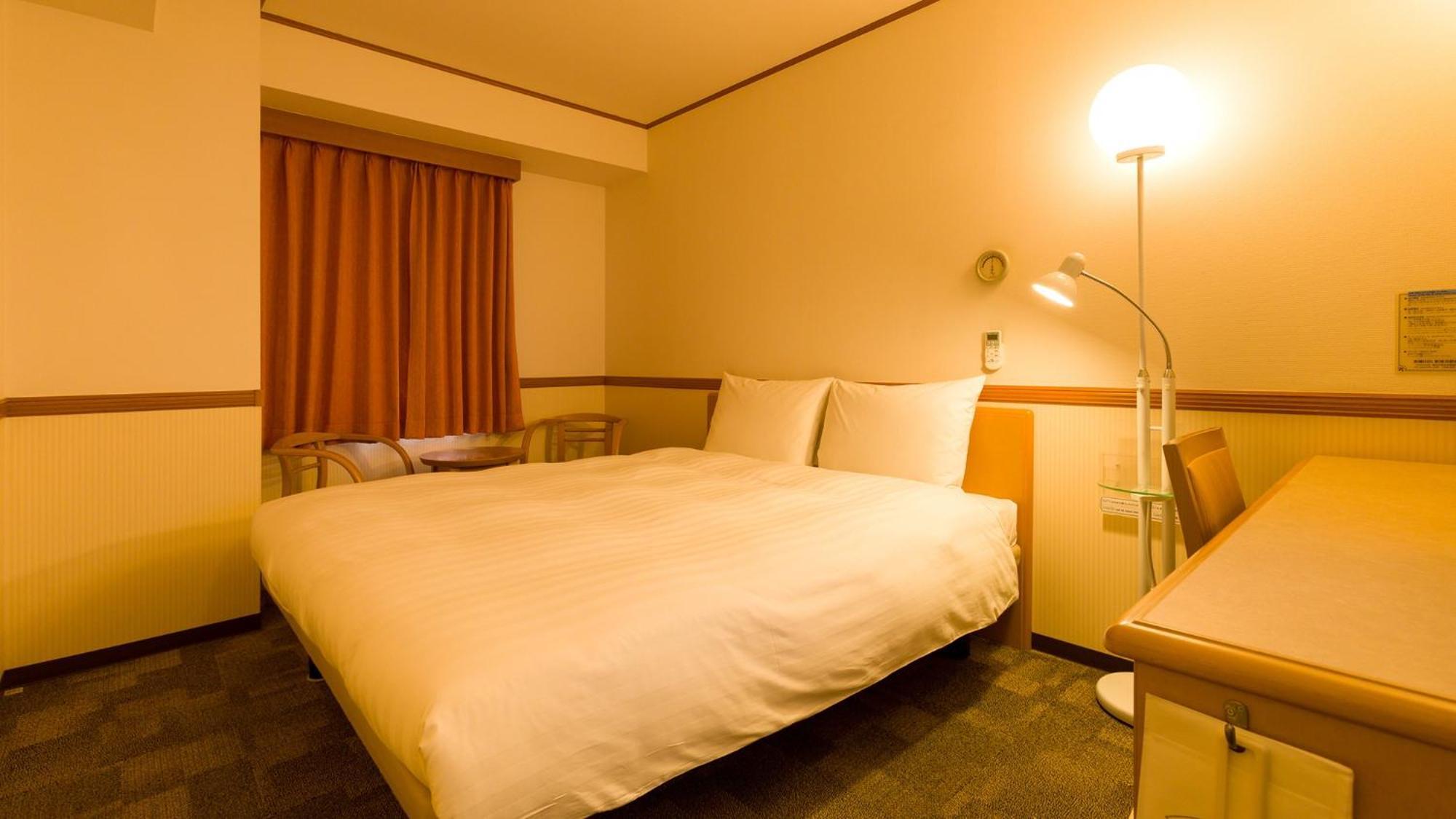 Toyoko Inn Shin-yokohama Ekimae Shinkan Værelse billede