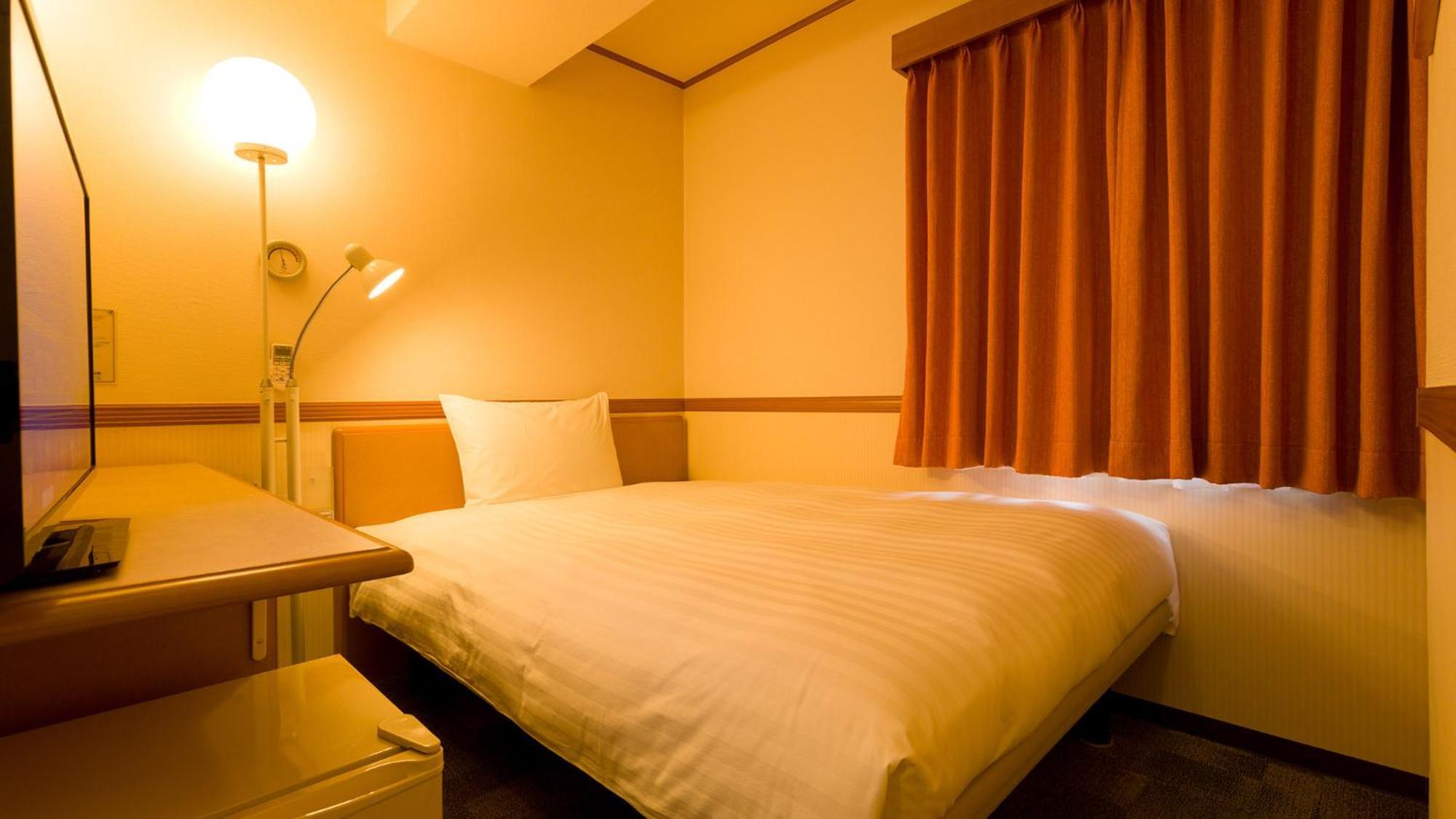 Toyoko Inn Shin-yokohama Ekimae Shinkan Værelse billede