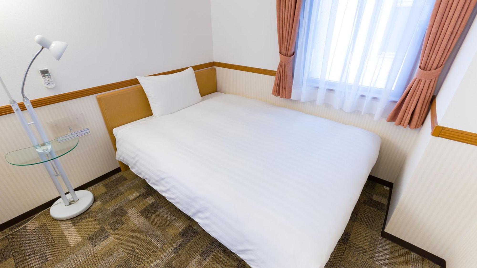 Toyoko Inn Shin-yokohama Ekimae Shinkan Værelse billede