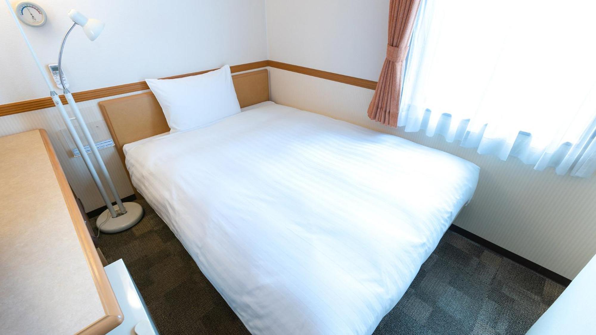 Toyoko Inn Shin-yokohama Ekimae Shinkan Værelse billede